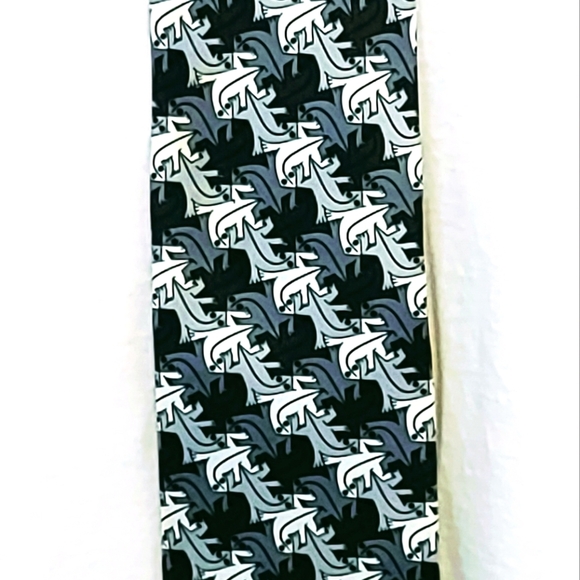 BOXELDER CO. GEOMETRIC PRINT 100% SILK MEN'S TIE - Picture 3 of 6